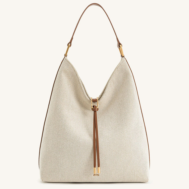 Tote bag with large capacity for the armpit area